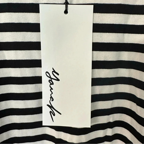 Yana K Women's Tania Top in Black & Ivory Stripes Short Sleeves One Size NWT - Picture 5 of 9